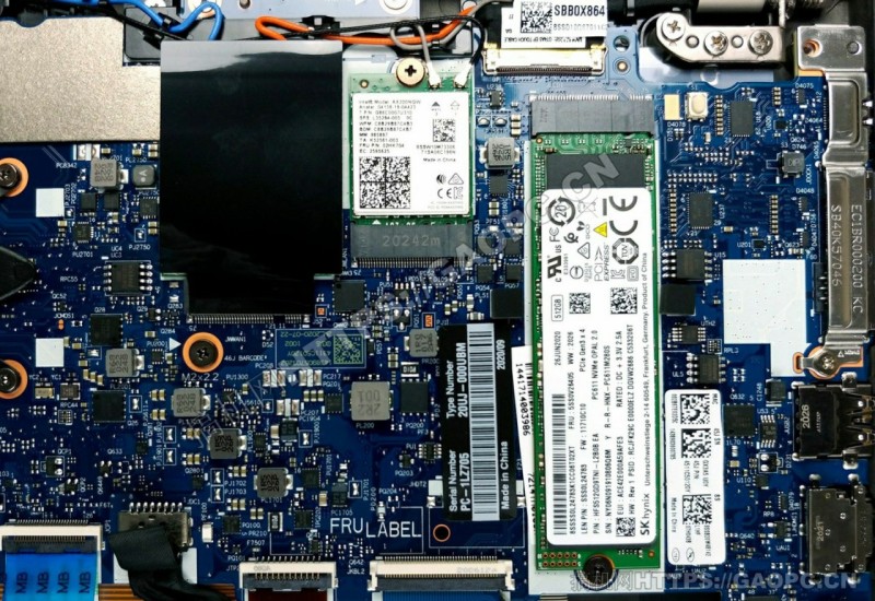 Thinkpad T14拆机 固态硬盘特写