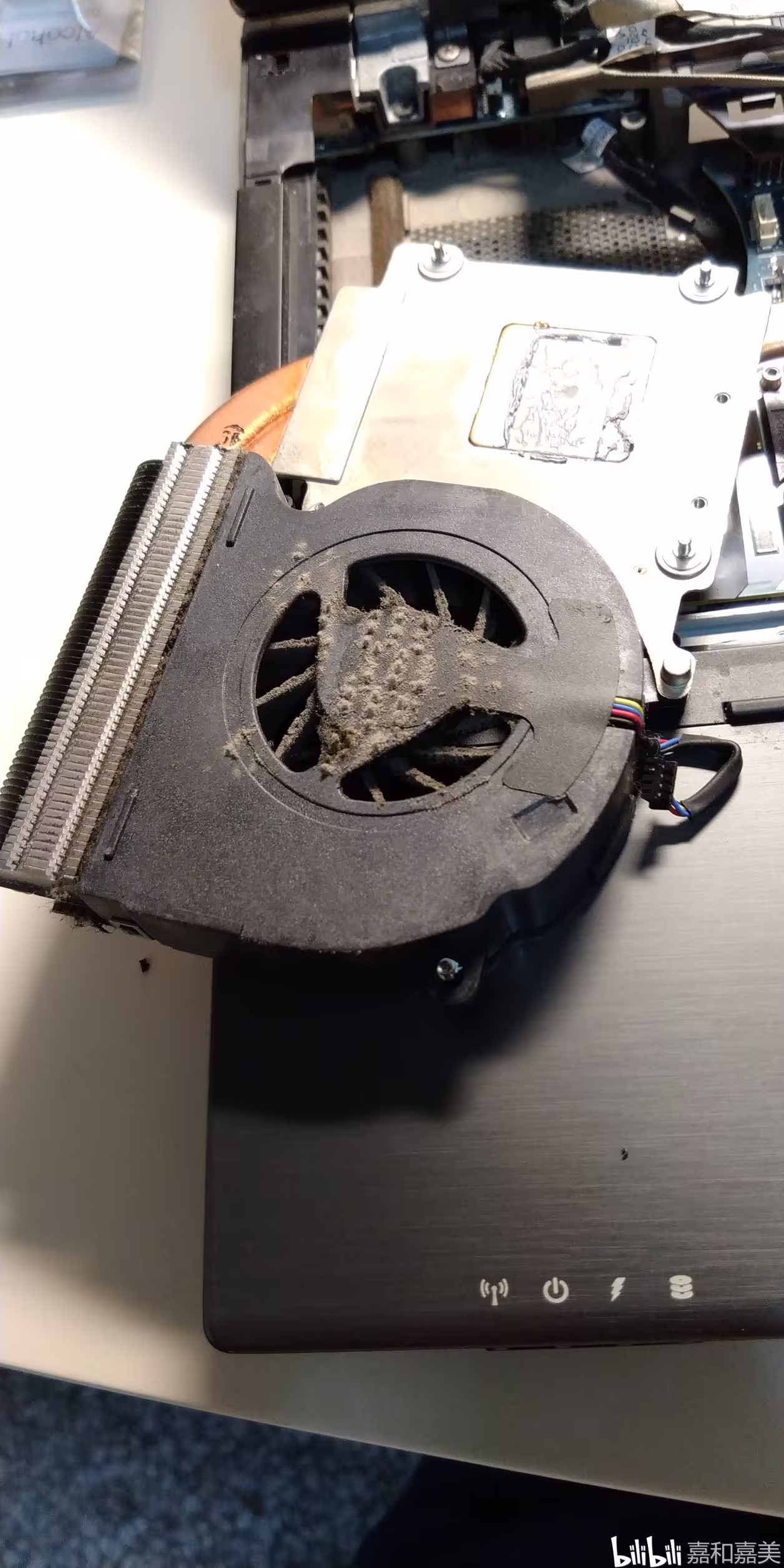 点击重新获取图片 ..