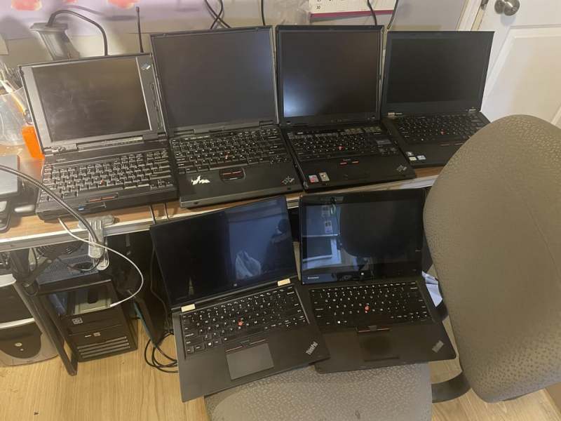 r/thinkpad - Got all of my ThinkPads together for a picture